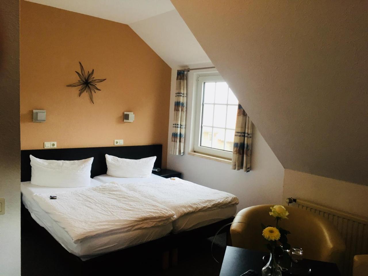 Hotel Wuelfers Gasthaus Gross Ippener Kültér fotó